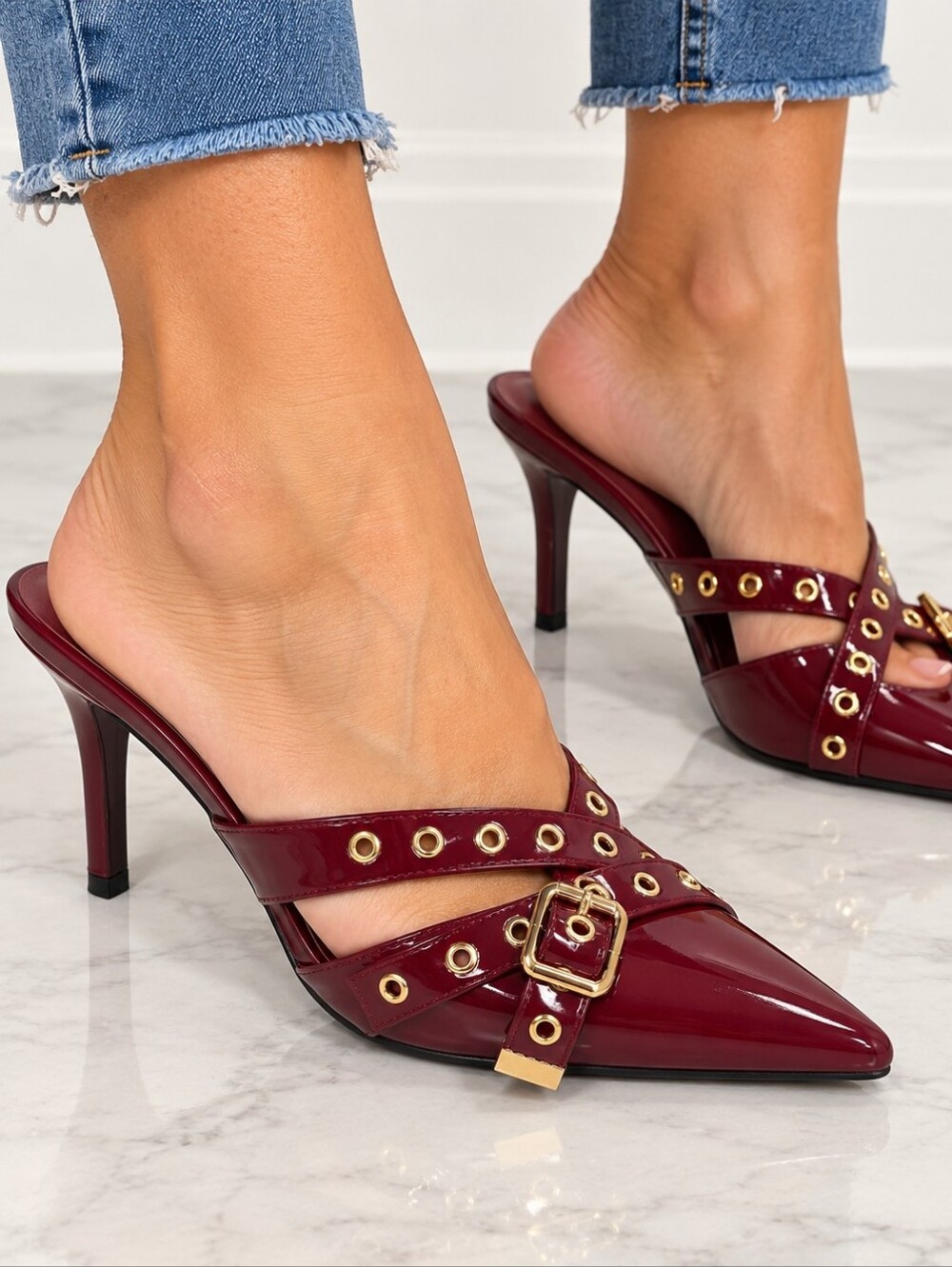 Report Women’s 9.5 Burgundy Patent Mule Heels Pointed Toe Gold Grommet NEW